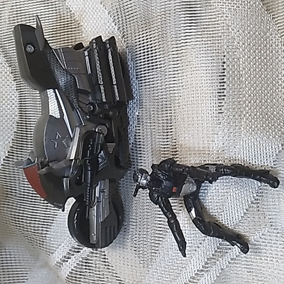 2- 2015 HASBRO MARVEL AVENGERS Age Of Ultron Ironman ATV & Motorcycle - Picture 7 of 12